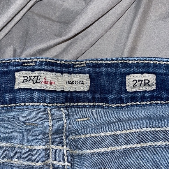 BKE Denim Dakota 27R from Buckle Jeans - Picture 4 of 9